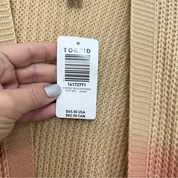 NWT Torrid open arms knit ombré women’s poncho OSFA - Picture 5 of 5